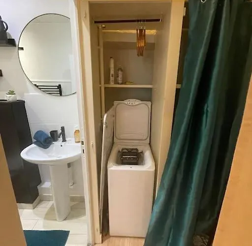 Daire Boho-chic En Hyper-centre De Au Calme, Confort, Wifi Rapide, Parking En Face, Arrivee Autonome *