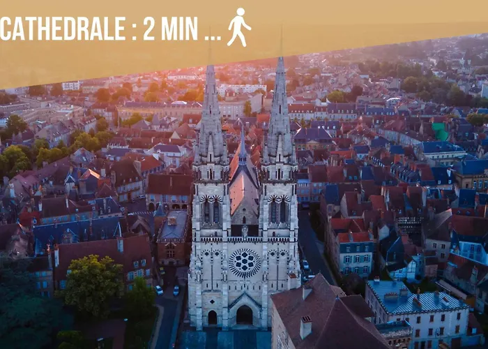 Boho-chic En Hyper-centre De Au Calme, Confort, Wifi Rapide, Parking En Face, Arrivee Autonome Daire Moulins (Allier)